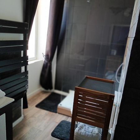 Les 2 Tours Hotel Chenay  Екстериор снимка