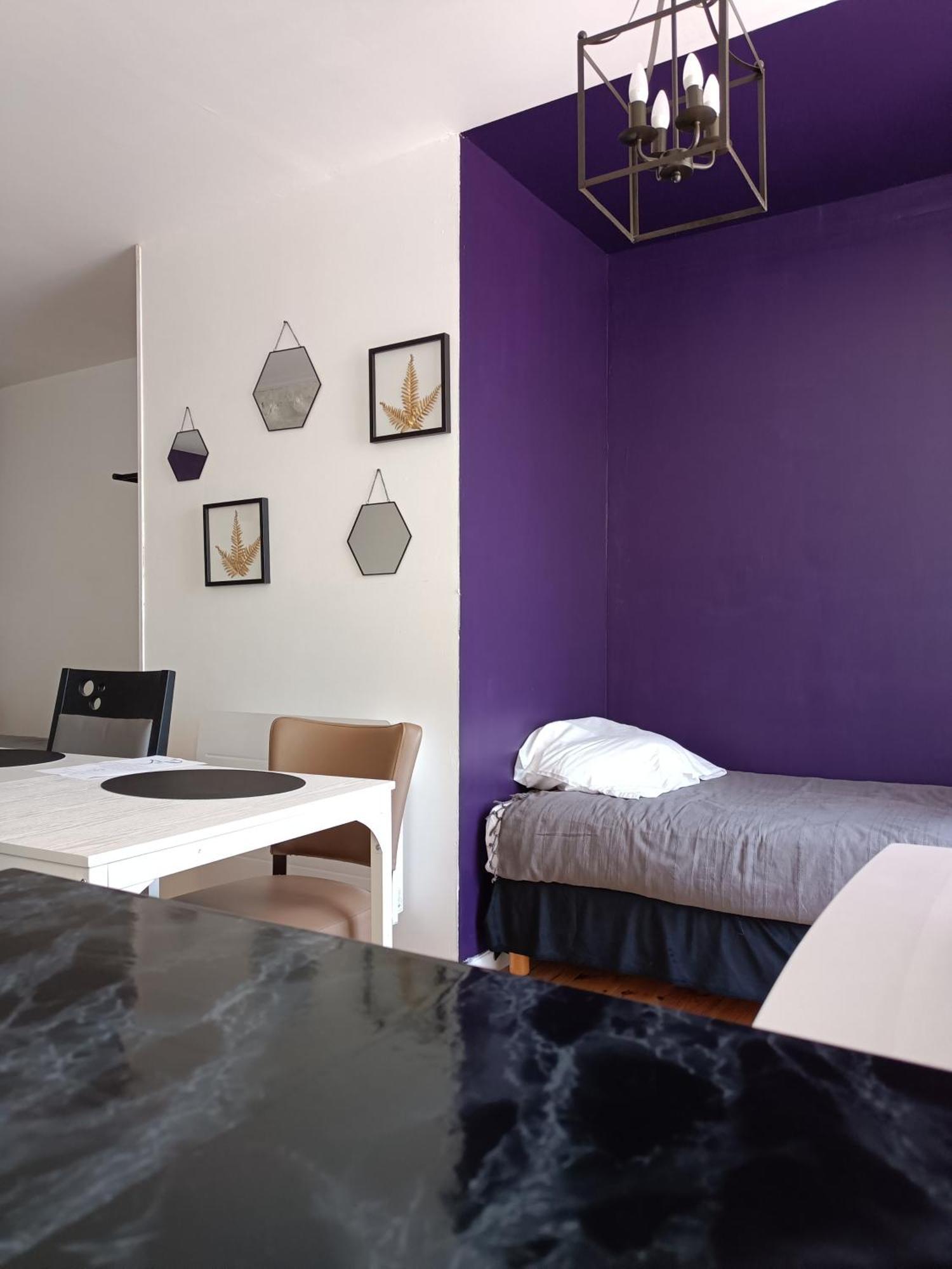 Les 2 Tours Hotel Chenay  Екстериор снимка